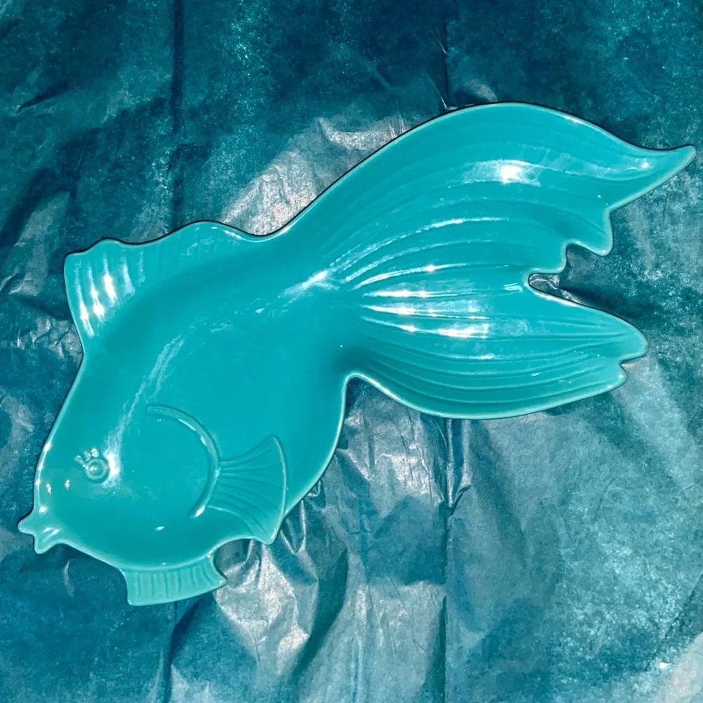 Thrift Store Find 1 Vintage Food Safe Teal🐟 Shaped Plate/Platter/Bowl/Decoration